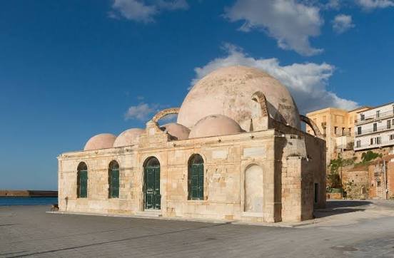 مسجد حسن باشا — صورة 1