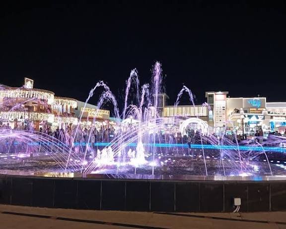 Peace Square — صورة 13