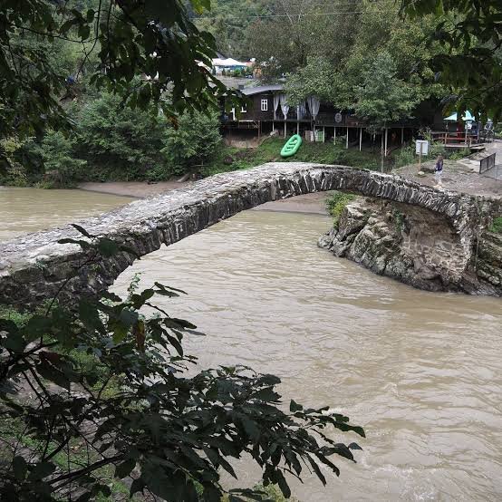جسر الملكه تمارا — صورة 2