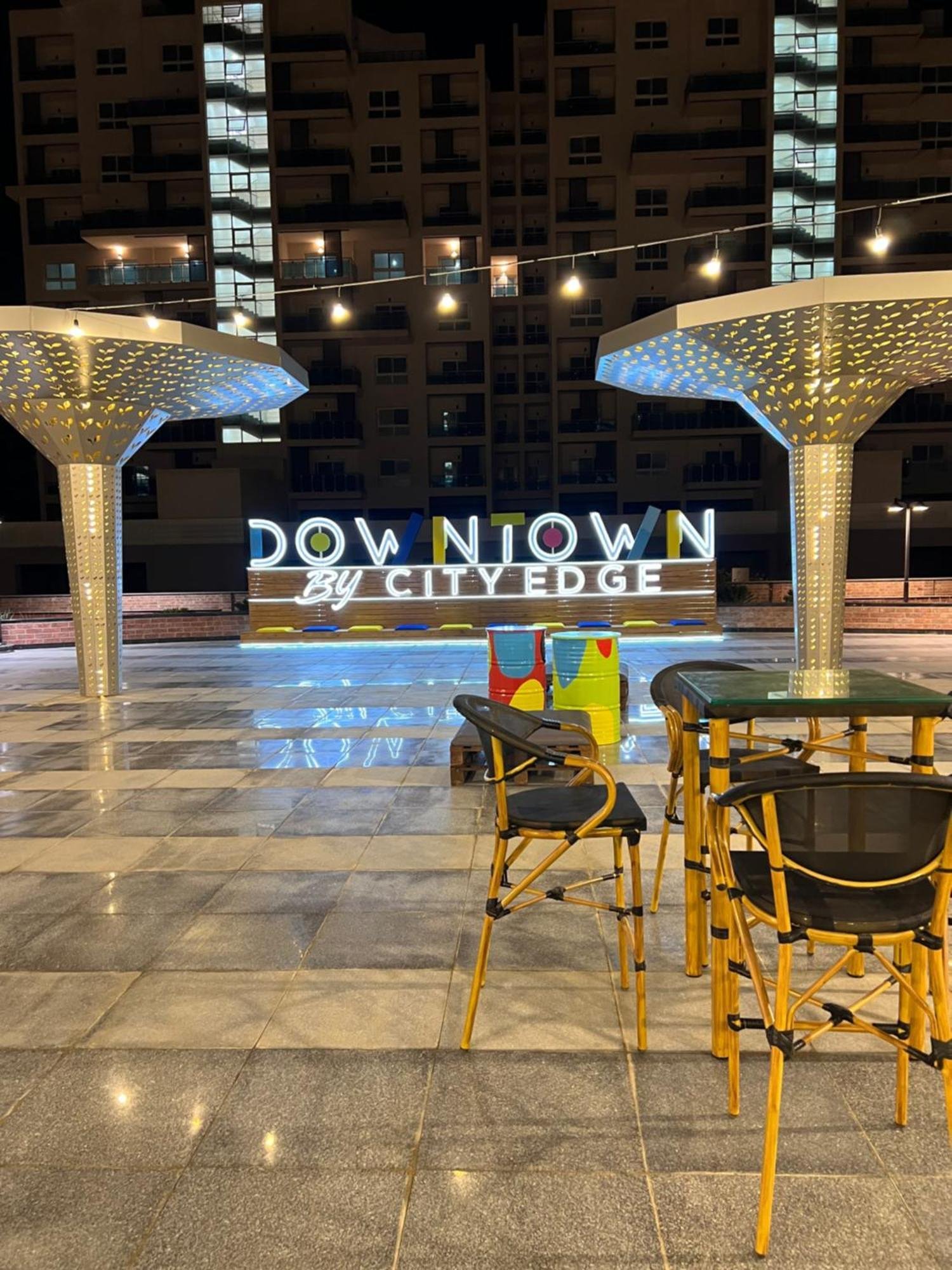 المولات التجارية