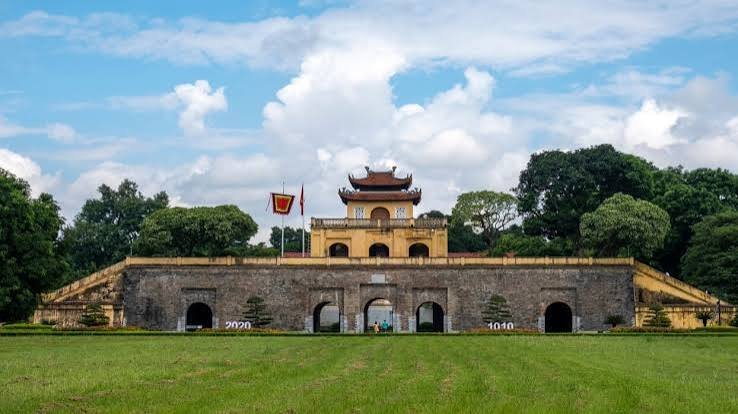قلعة نانغ لونغ الامبراطوريه — صورة 2