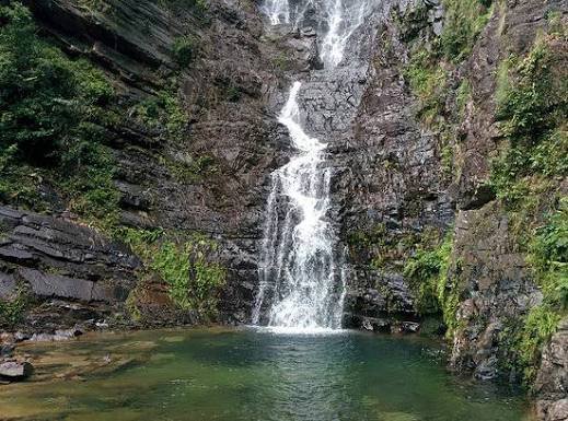 Temurun Waterfall — صورة 4
