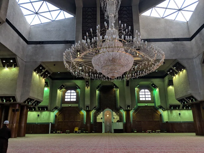 جامع ام المؤمنين عائشه — صورة 2
