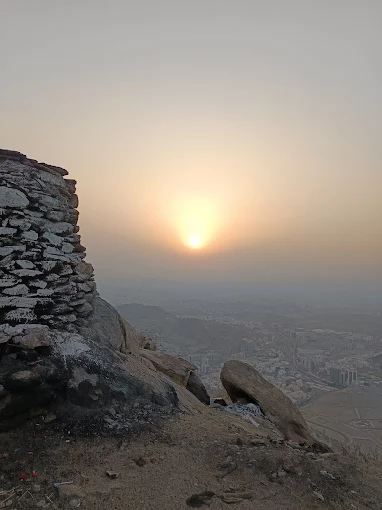 جبل ثور — صورة 1