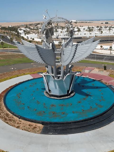 Peace Square — صورة 1