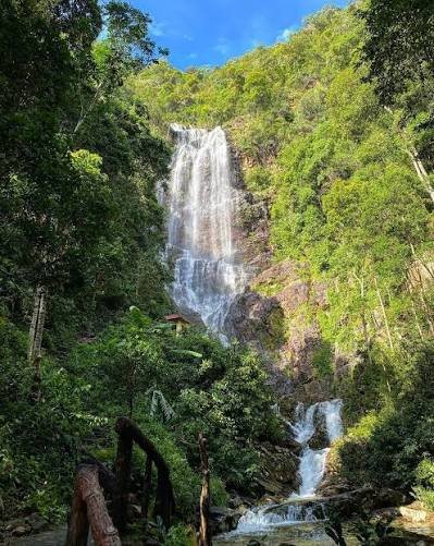 Temurun Waterfall — صورة 2