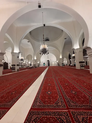 جامع الملك خالد بن عبد العزيز — صورة 3
