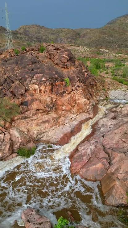 جبل ثلوث المنظر — صورة 1