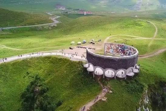 جبال القوقاز — صورة 2